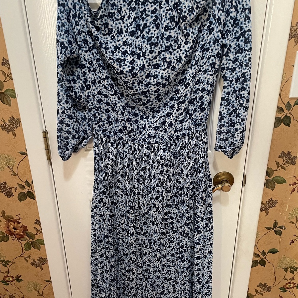 Michael Kors Elegant Floral Long Sleeve Dress
